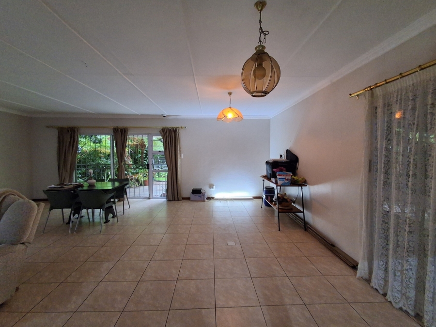 4 Bedroom Property for Sale in Nahoon Valley Park Eastern Cape